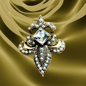 Elegant Gold and Silver Brooch with Crystal Accents